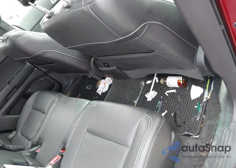 2015 Ford Explorer Sport z USA, uszkodzony, nr VIN 1FM5K8GT3FGC56014